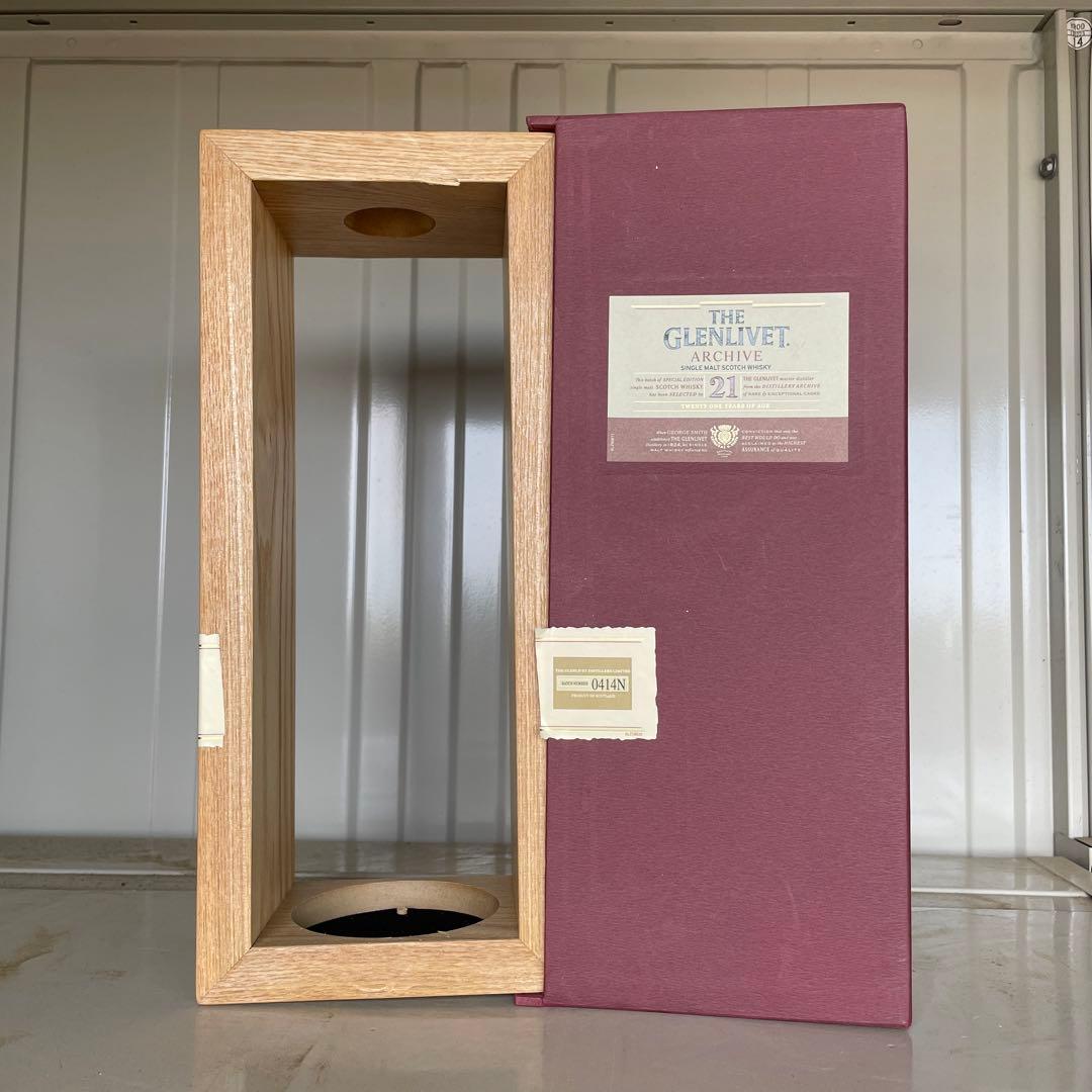 THE GLENLIVET ARCHIVE 21年ウイスキー　空き瓶あり