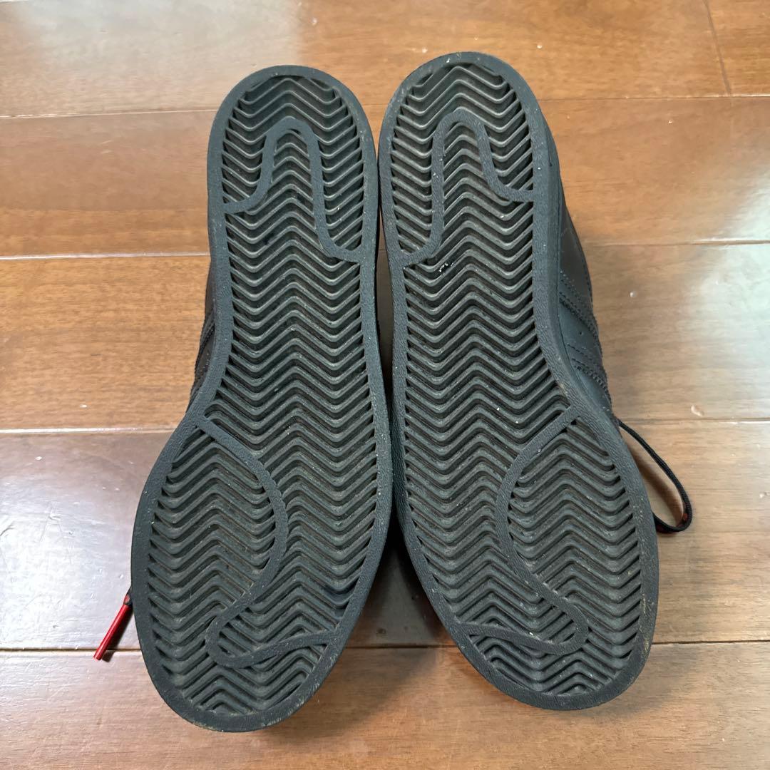 adidas スーパースター 黒 ハート柄 スニーカー　バレンタイン　23cm