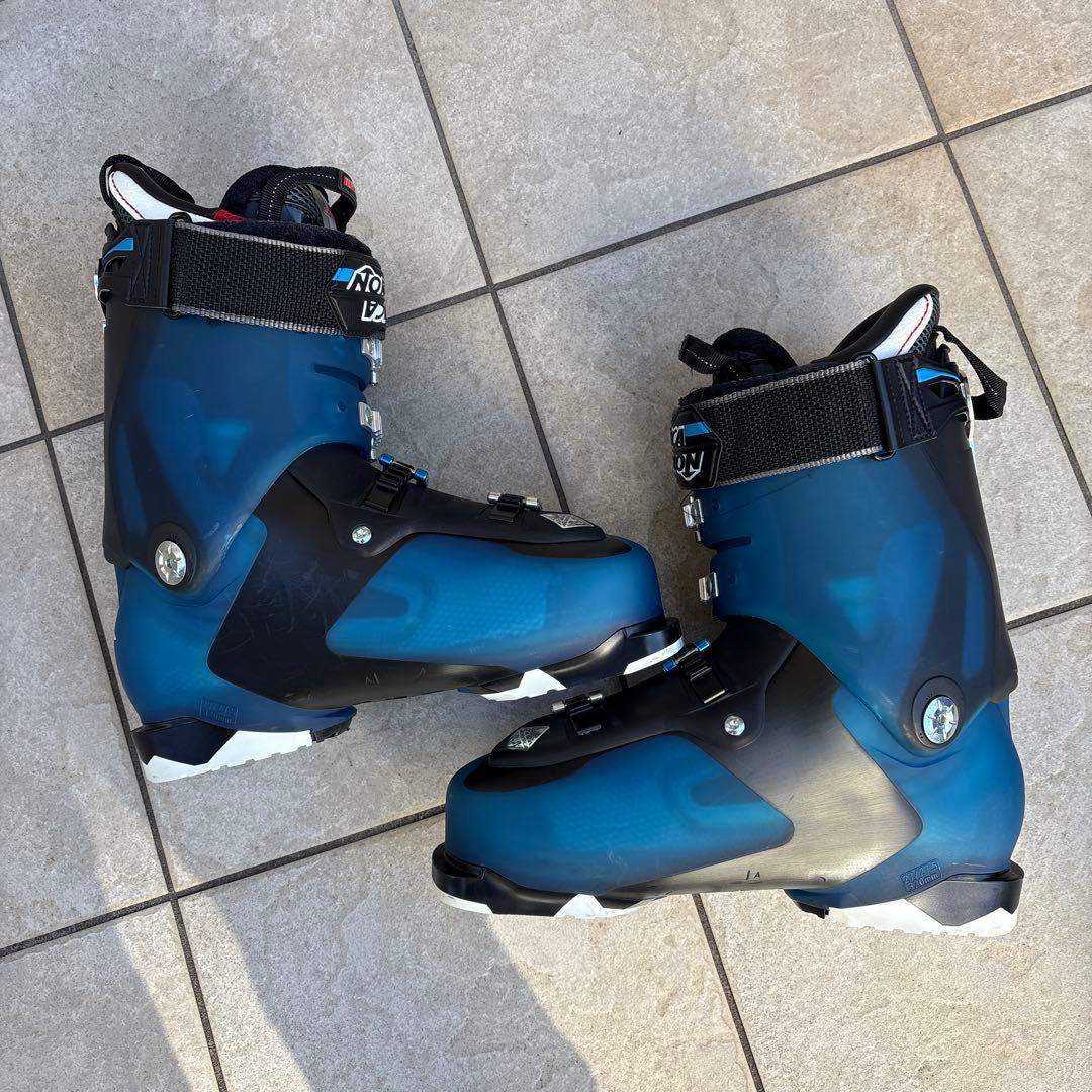 Nordica スキー板、ブーツ、Swixストック付き