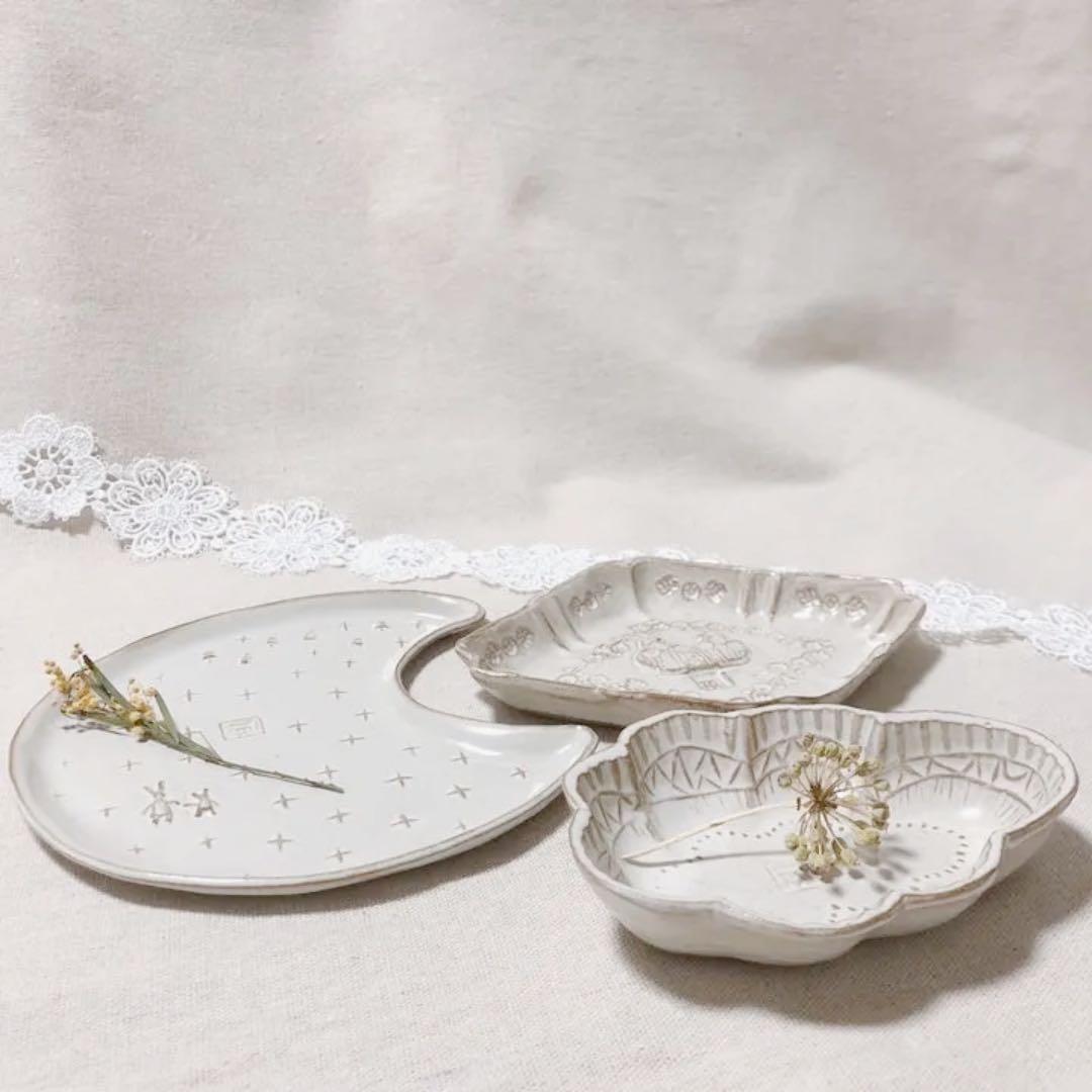春鳥ひし形皿　眠る月の皿　ピルヴィーの小鉢　3点セット　キエリ舎