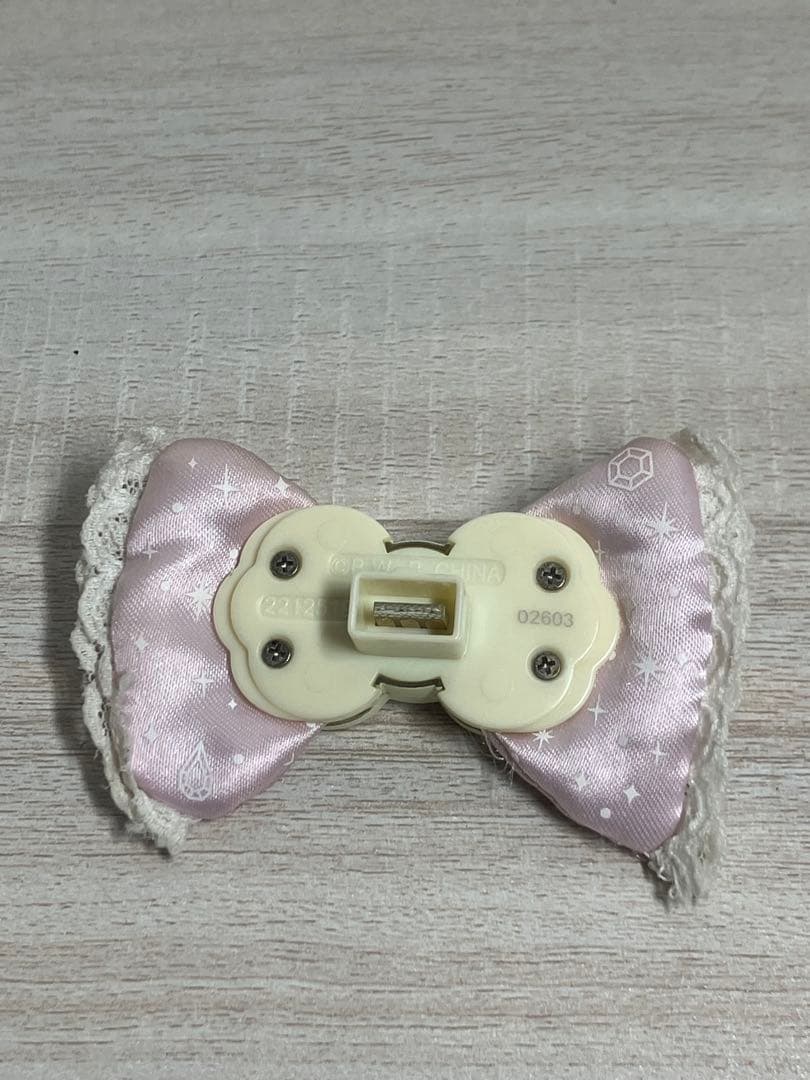 たまデコピアス ゆめみるチェンジリボン　たまごっちピース