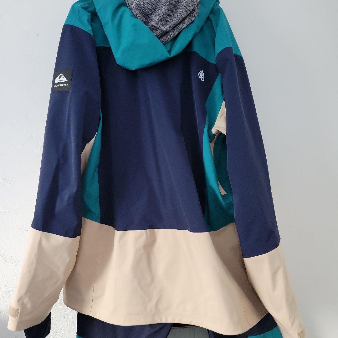 週末値引き❗Quiksilver スノーボードウェア L　上下　スキー
