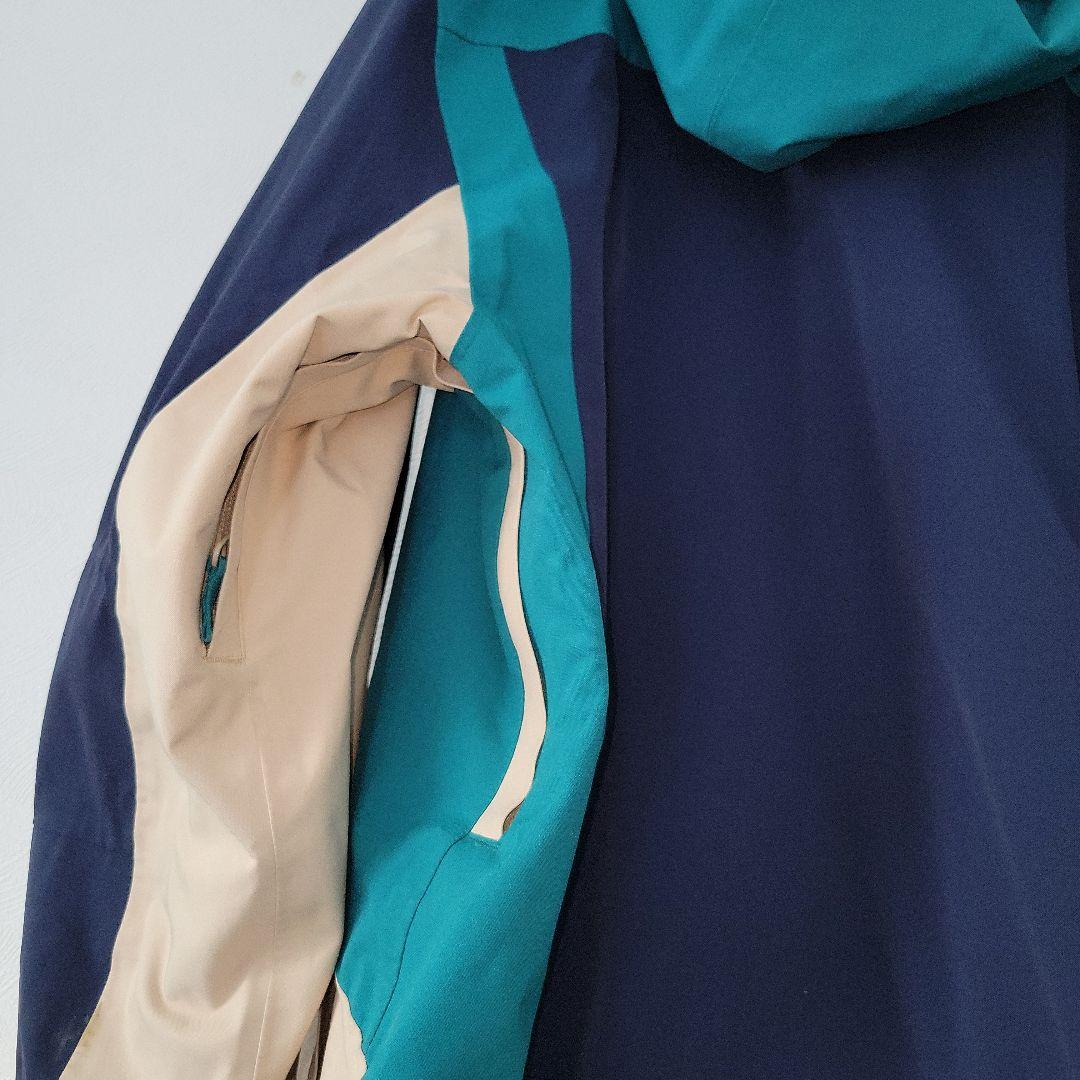 週末値引き❗Quiksilver スノーボードウェア L　上下　スキー