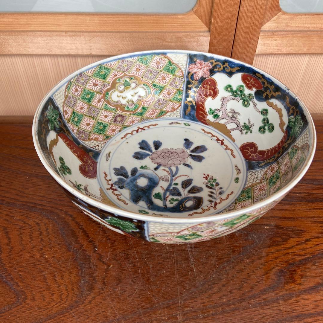 色絵古伊万里金彩牡丹瑞雲四方割文鉢