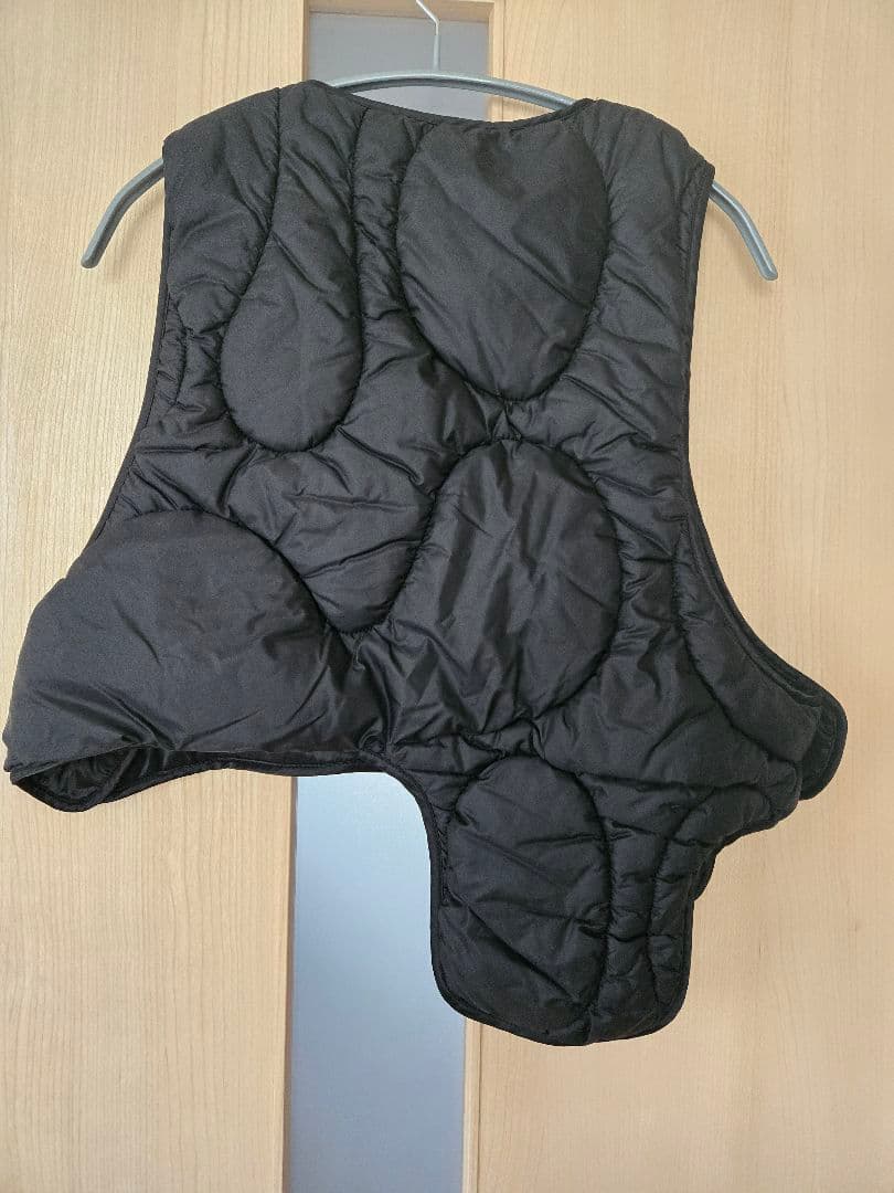 ENFÖLD ブラック キルティングベスト