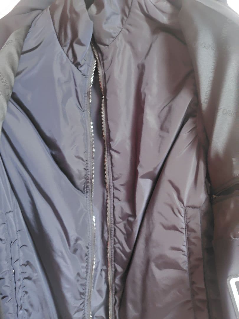 未使用に近い　EMPORIO ARMANI　ナイロントレンチコート
