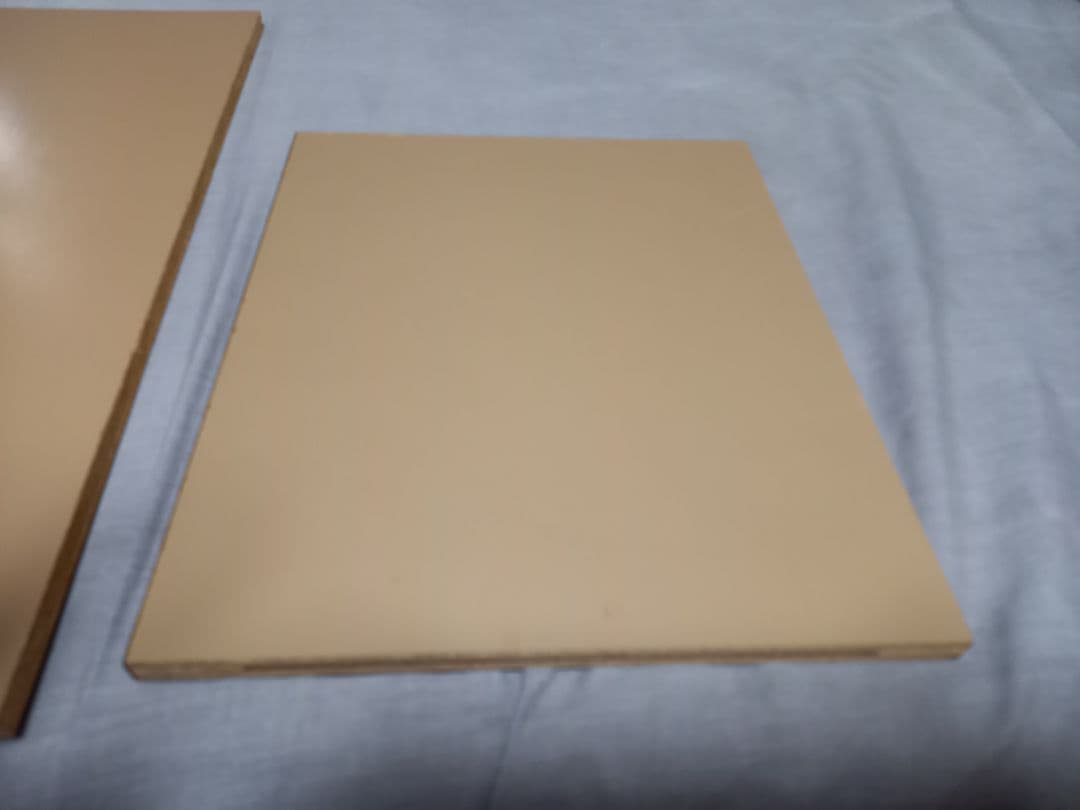 ナチュラル　モダン　木製　硝子扉　ウッド　ディスプレイ　キャビネット　壁掛け金具