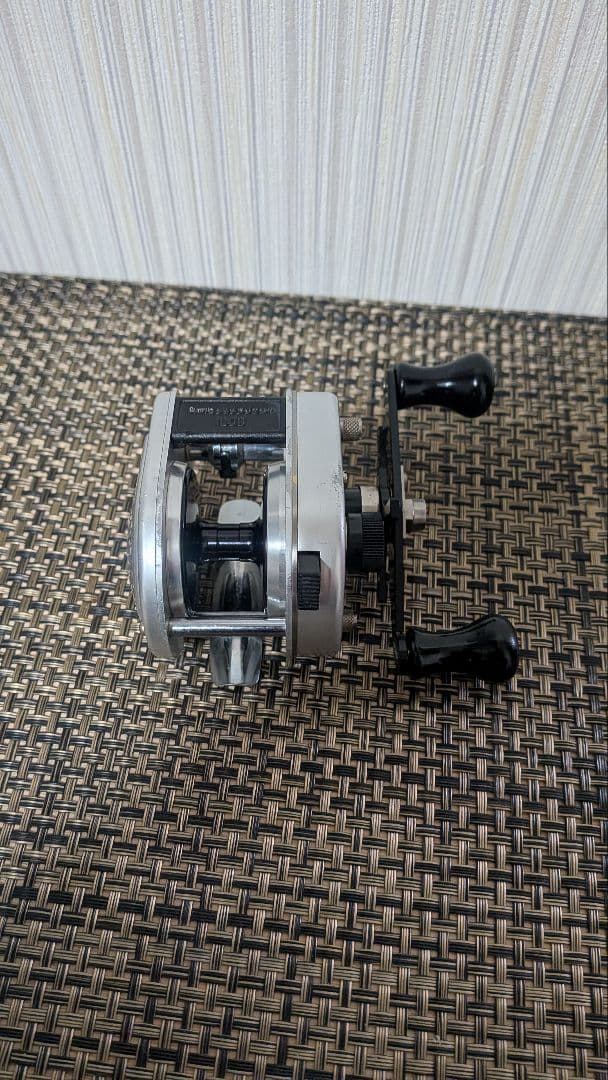 美品 abu1000 アブ1000 アンバサダー アブガルシア ビンテージ