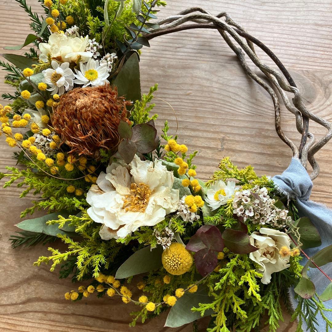 感謝価格！ミモザとドライアンドラのハーフリース　春　花かんざし