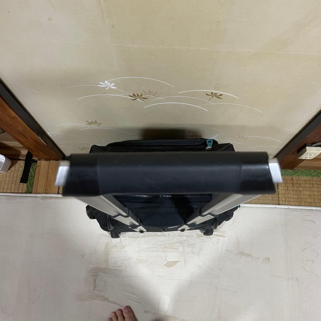 【即完売品】【美品】 THULE キャリーケース　CROSSOVER 38L