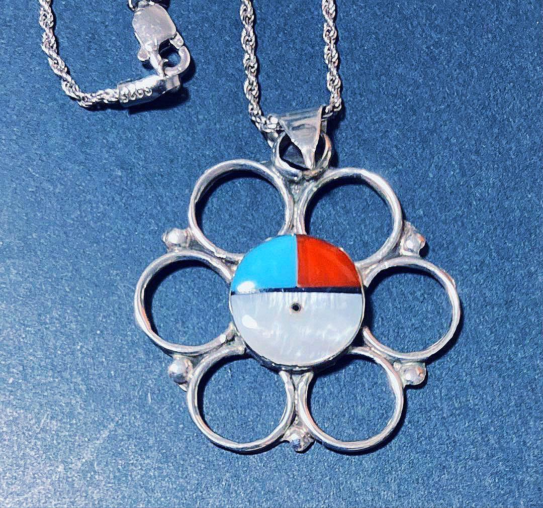 ズニ族 サンフェイス シルバー　45㌢シルバーチェーン付　ハンドメイド　希少