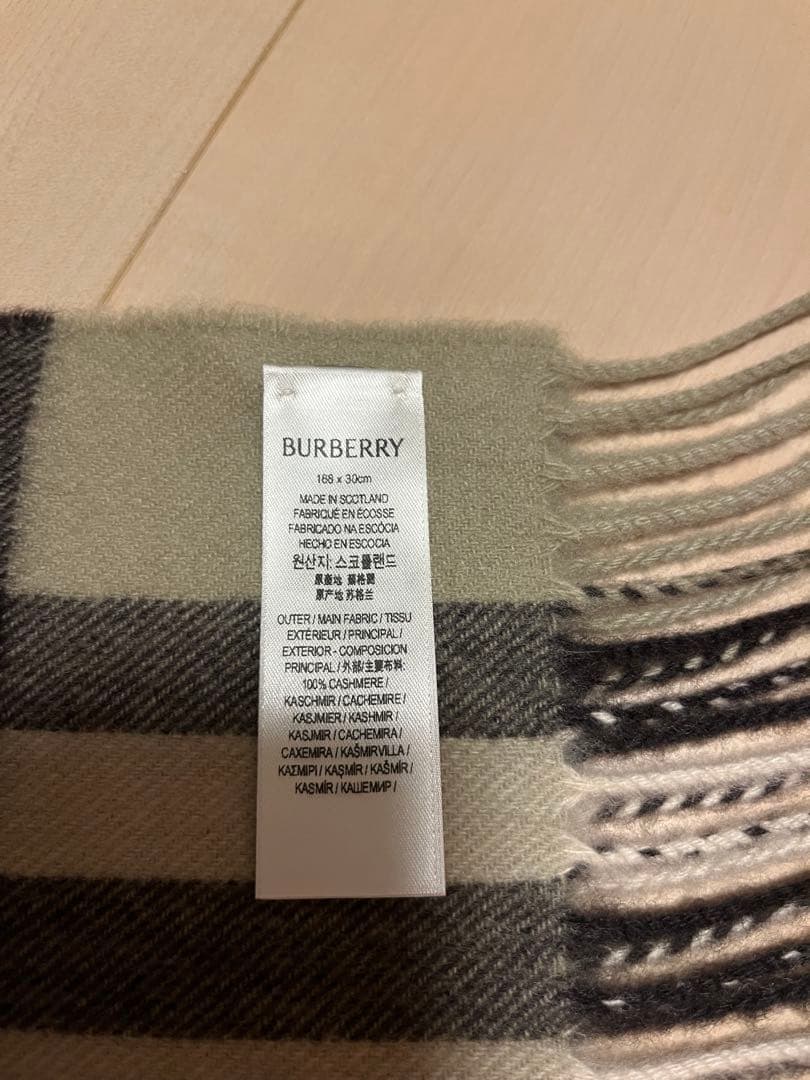 BURBERRY　バーバリー　マフラー　カシミア100％　未使用に近い　カーキ系