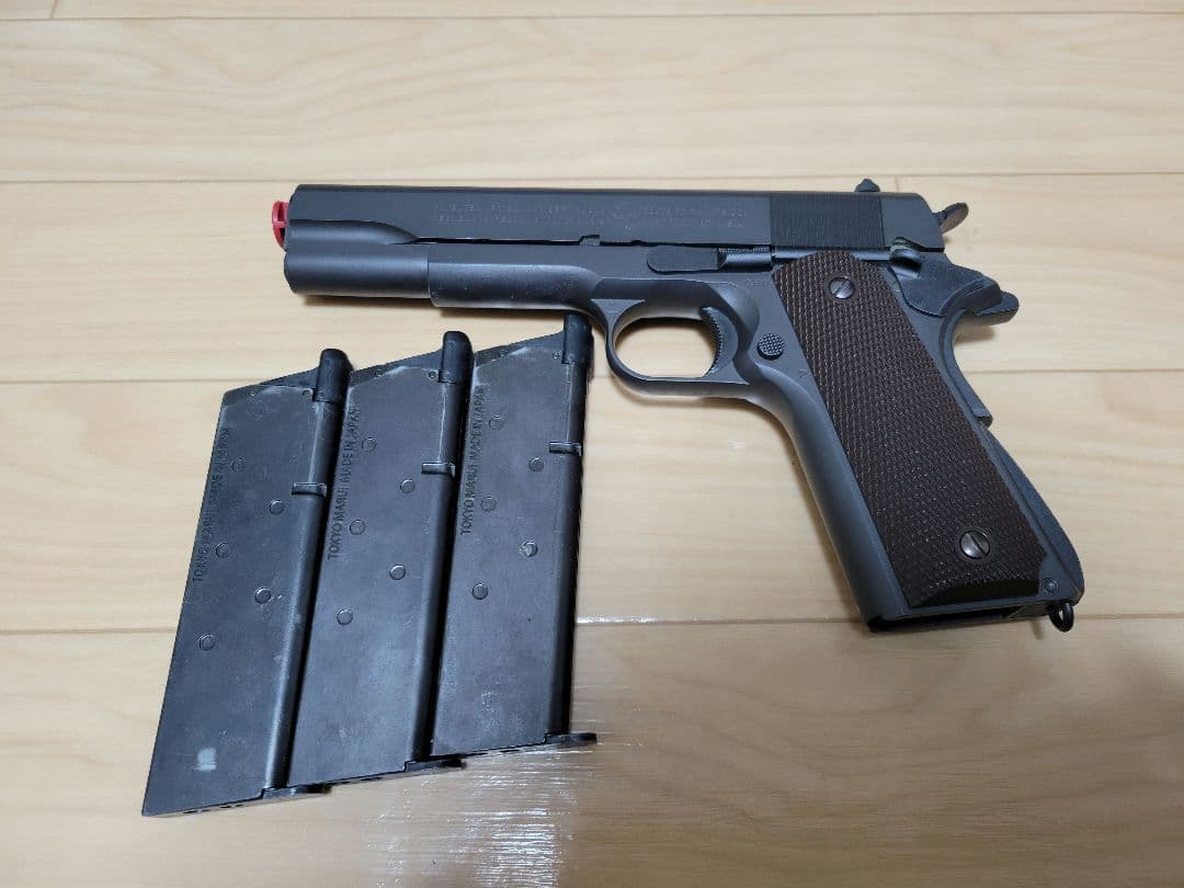 と*か様 M1911A1 COLT GOVERNMENT ガスガン