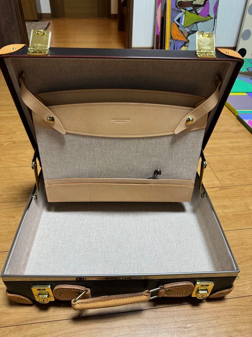 GLOBETROTTER 1897グローブトロッター スリムアタッシュ 紺