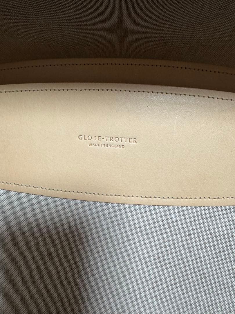 GLOBETROTTER 1897グローブトロッター スリムアタッシュ 紺