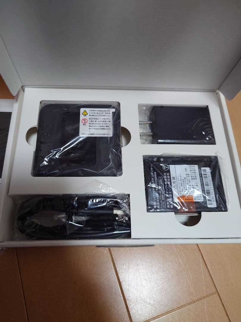 FUJISOFT　FS040W