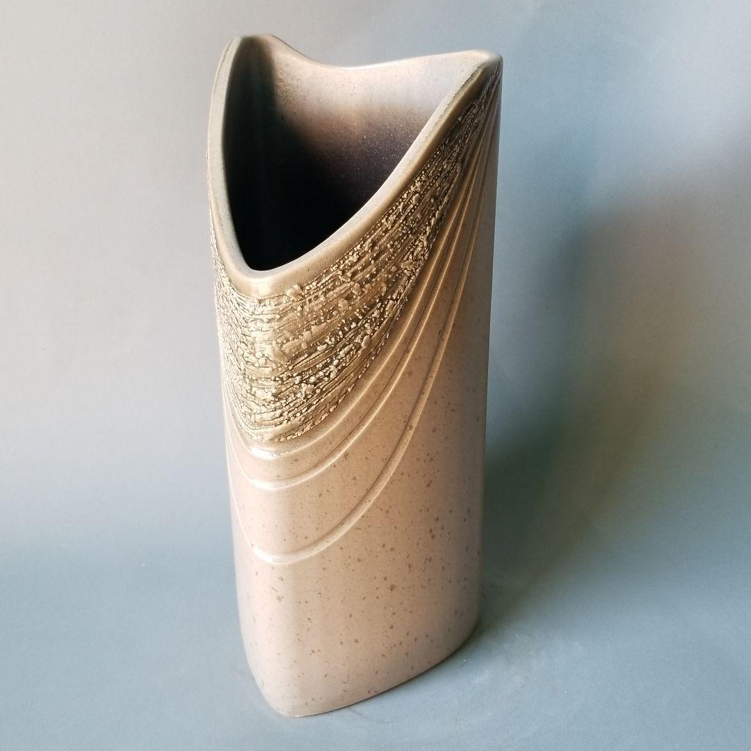 信楽焼傘立て  トライアングル 高さ４５cm