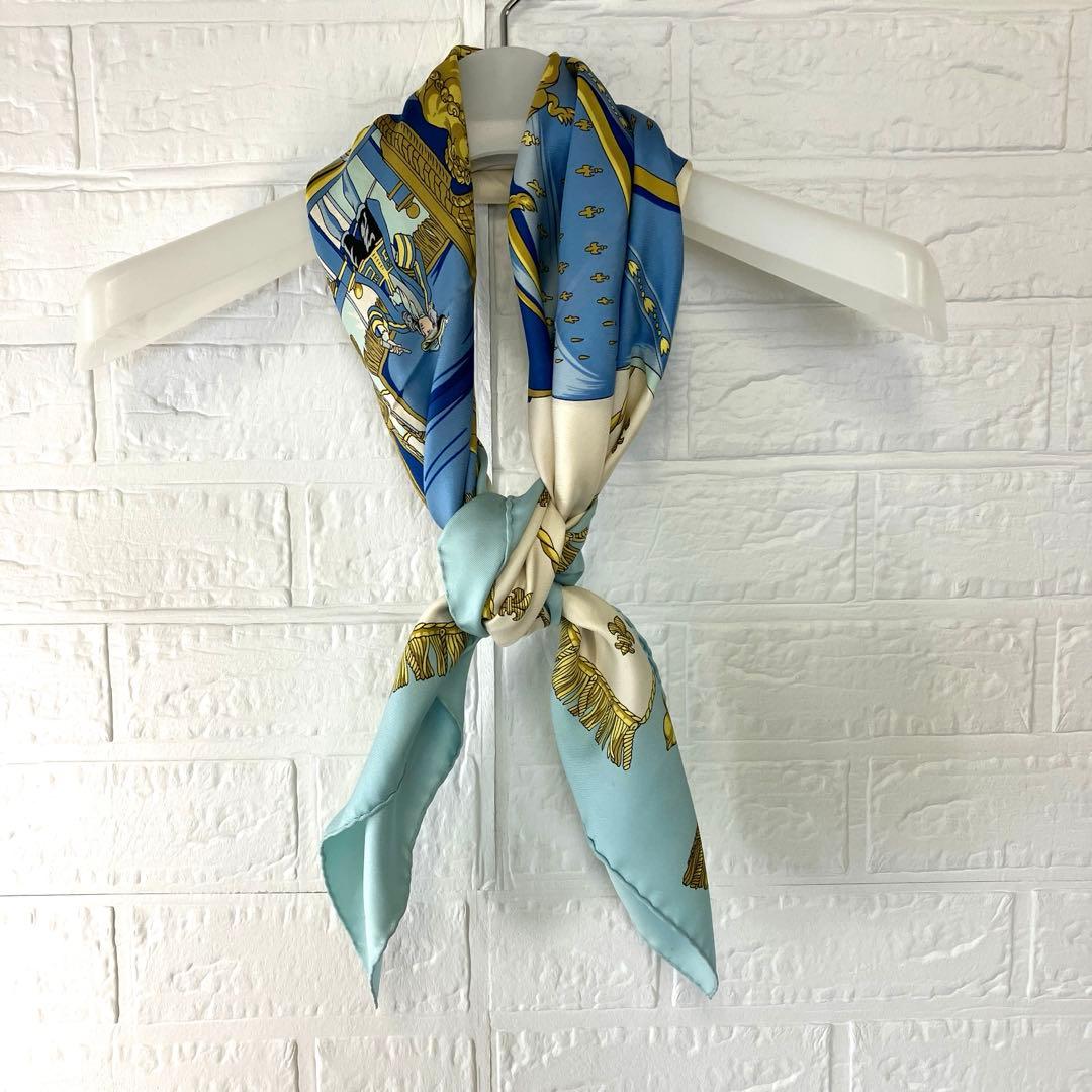 HERMES　エルメス　スカーフ　カレ90　シルク　クイーンの戴冠式　4929