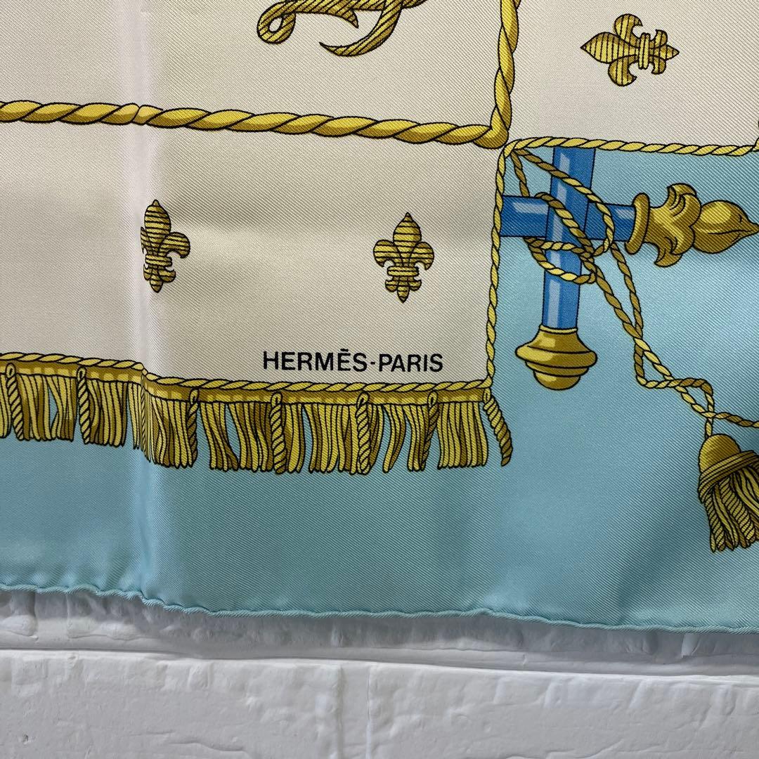 HERMES　エルメス　スカーフ　カレ90　シルク　クイーンの戴冠式　4929