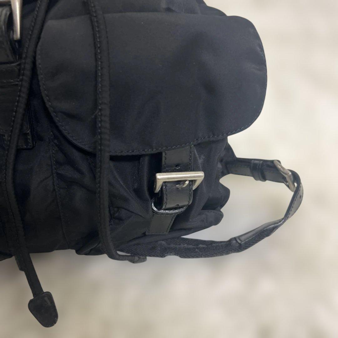 【美品】プラダ バックパック 三角ロゴ 巾着 ナイロン ブラック