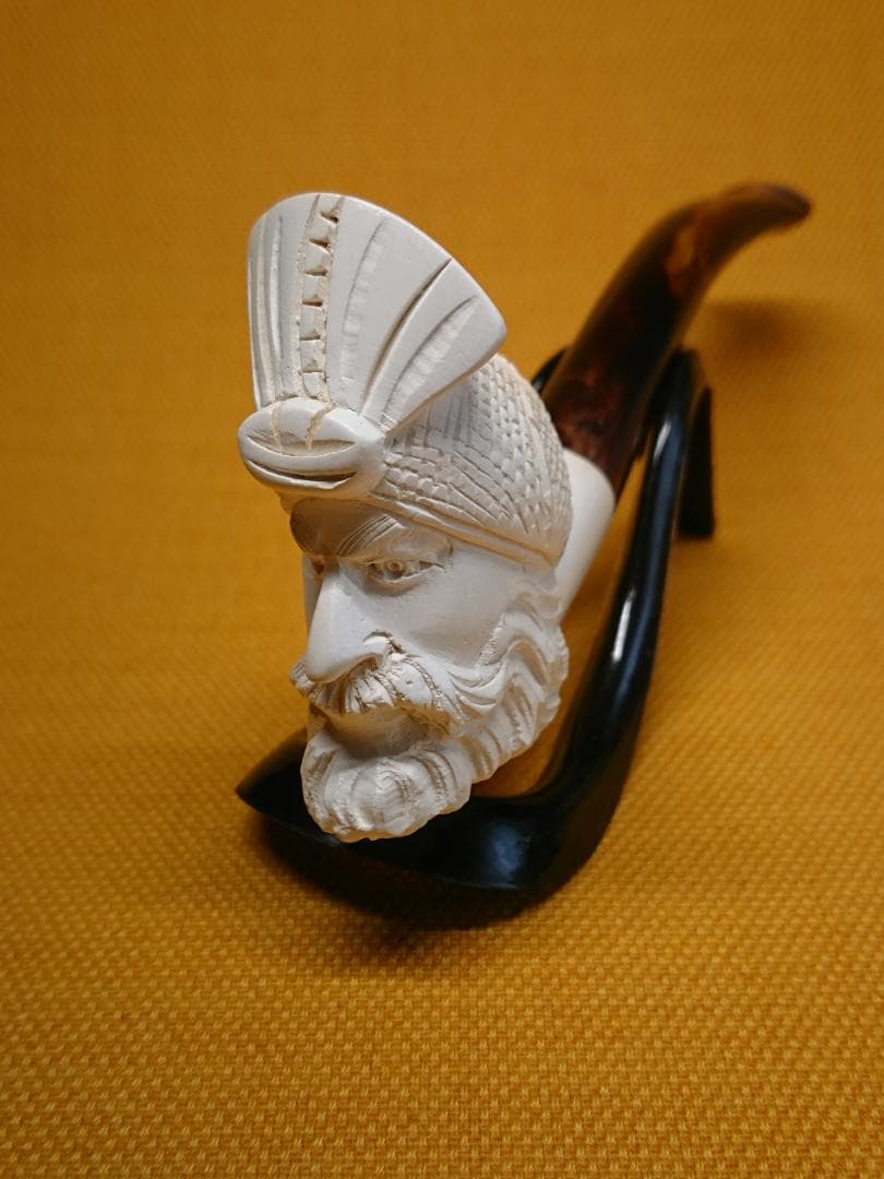 【美品】パイプ　海泡石　彫刻　置物　インテリア　工芸品　美術品　A1182