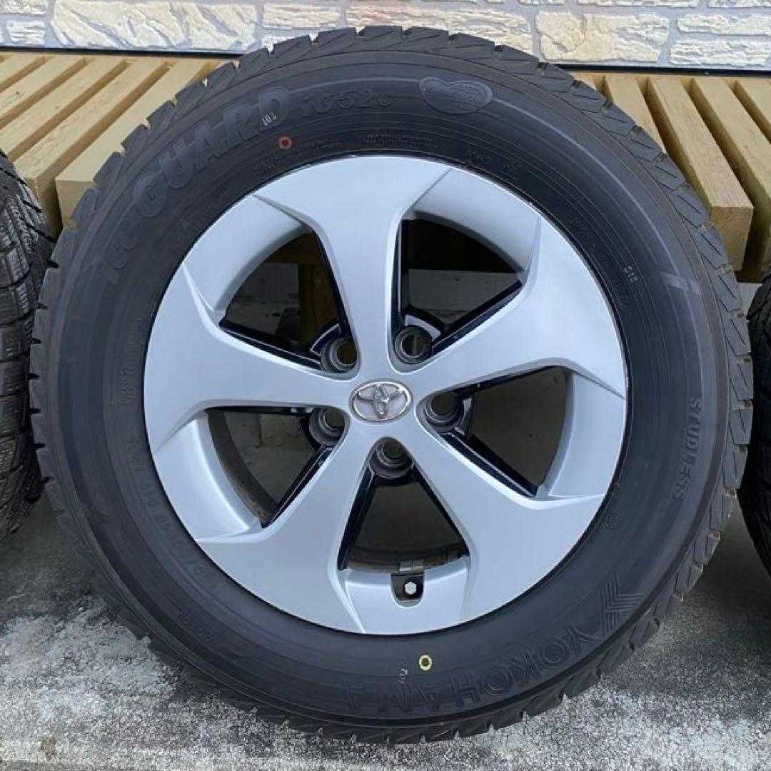 30プリウス純正15インチホイール195/65R15ヨコハマスタッドレス送料込み