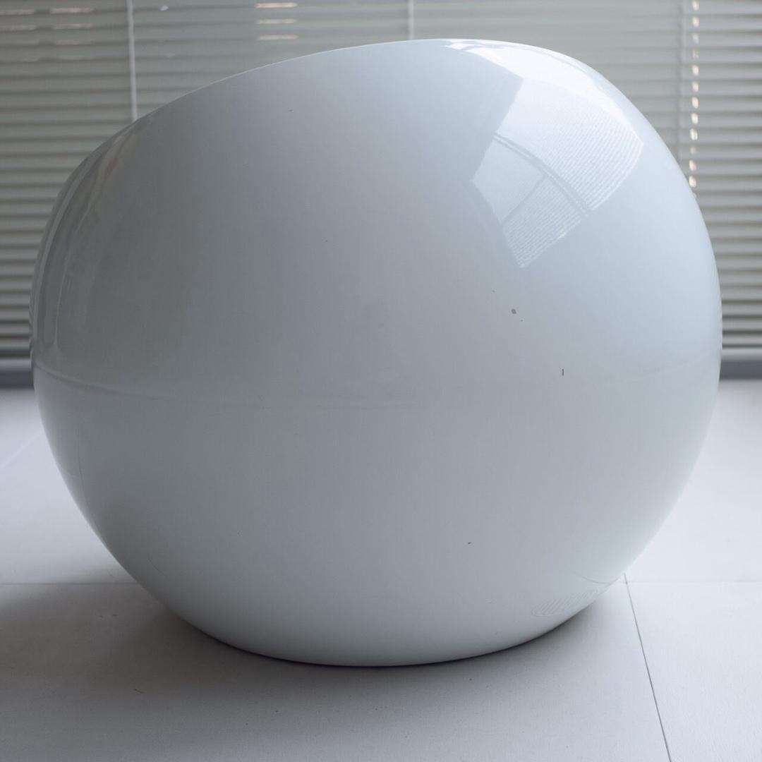 Finn Stone / フィンストーン ボールチェア 白