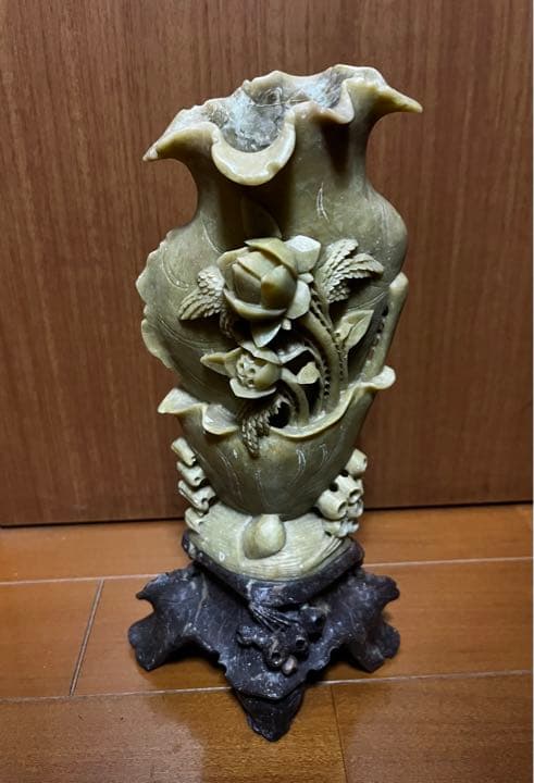 パワーストーン　風水　幸運を呼ぶ中国仏教美術　唐物　花鳥紋　花瓶　寿山石 石彫刻