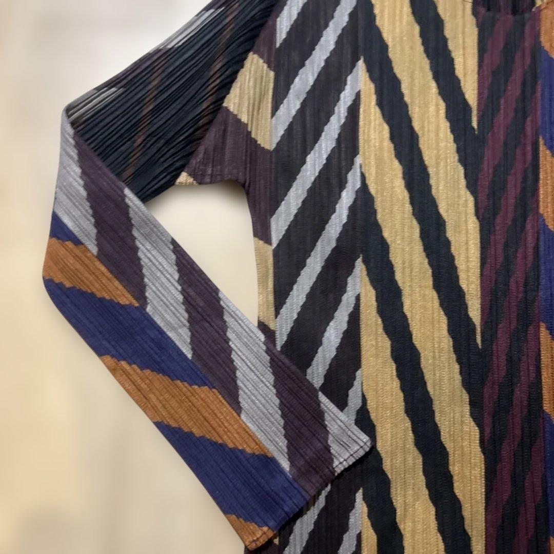 PLEATS PLEASE ISSEY MIYAKE 長袖トップス