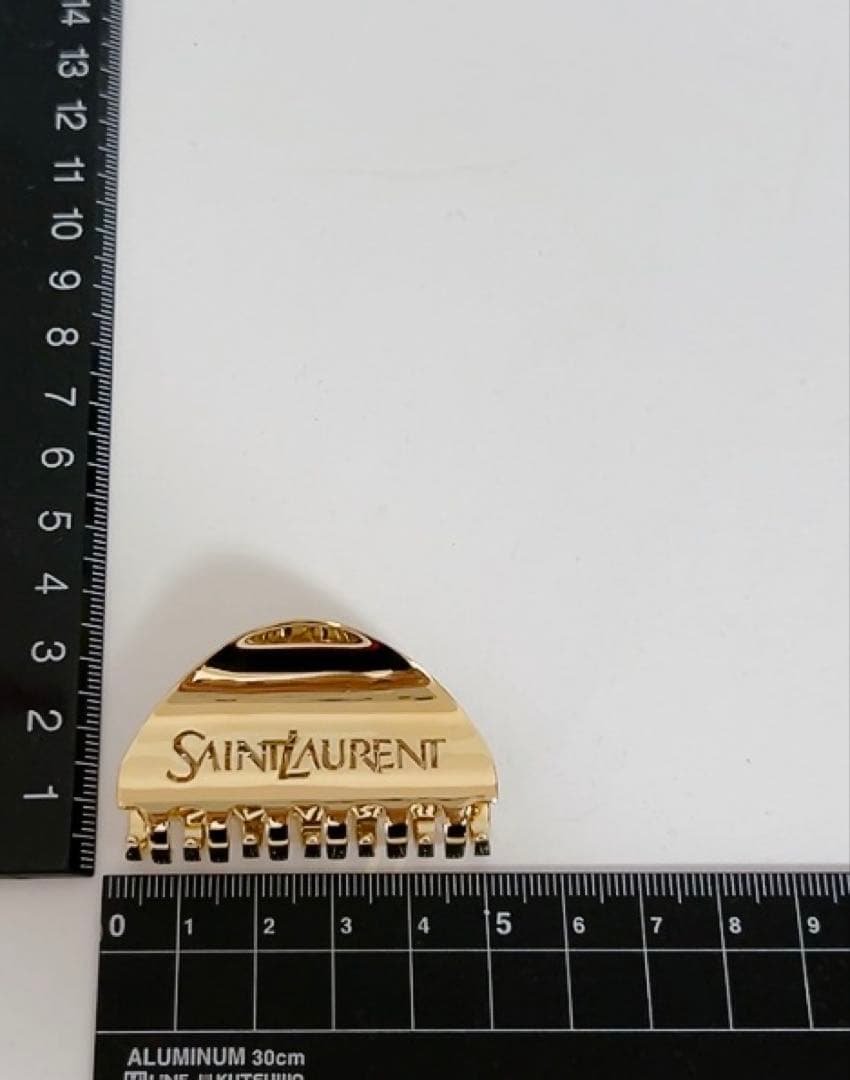 サンローランSAINT LAURENT ヘアークリップ　髪留め　未使用品