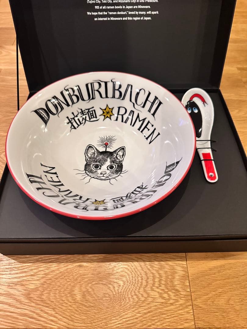 ヒグチユウコ ラーメンどんぶり＆レンゲセット ⭐︎新品⭐︎