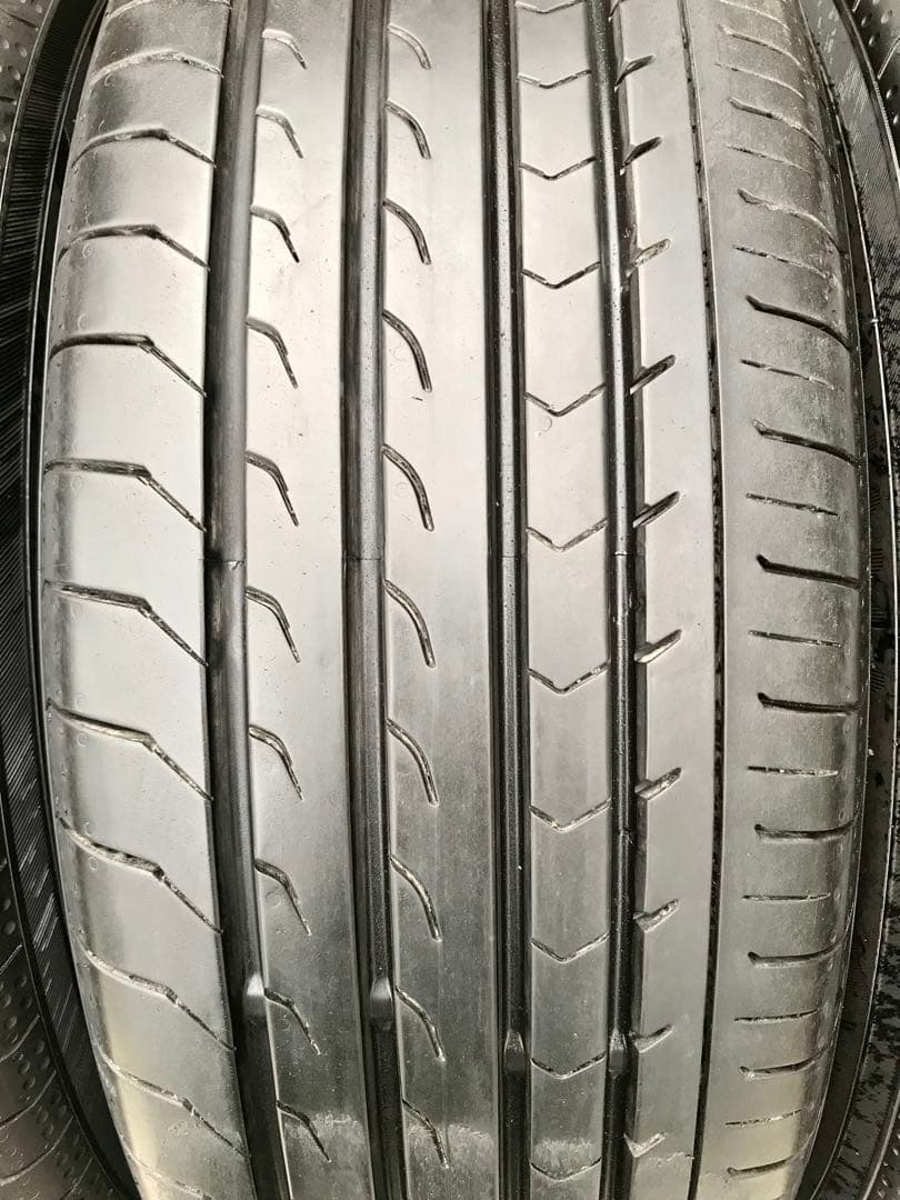 195/65 R15 YOKOHAMA BluEarth-RV03ラジアルタイヤ