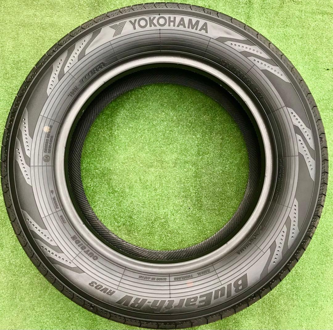 195/65 R15 YOKOHAMA BluEarth-RV03ラジアルタイヤ