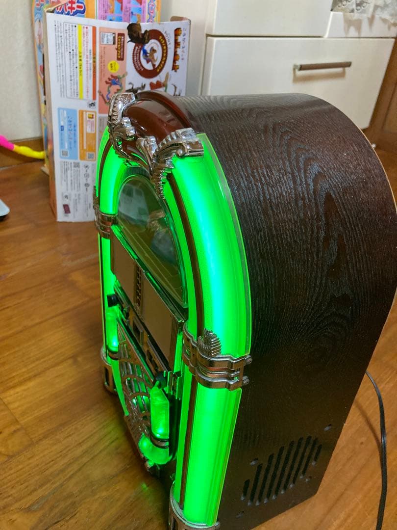 ジュークボックス