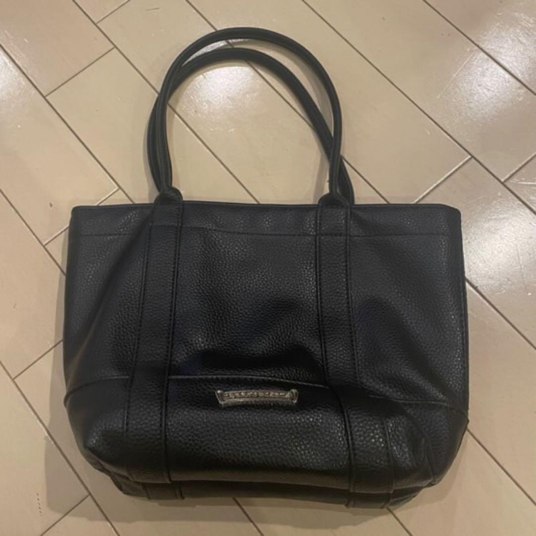 再入荷‼️スリーセメタリー　クロス　トートバッグ　黒