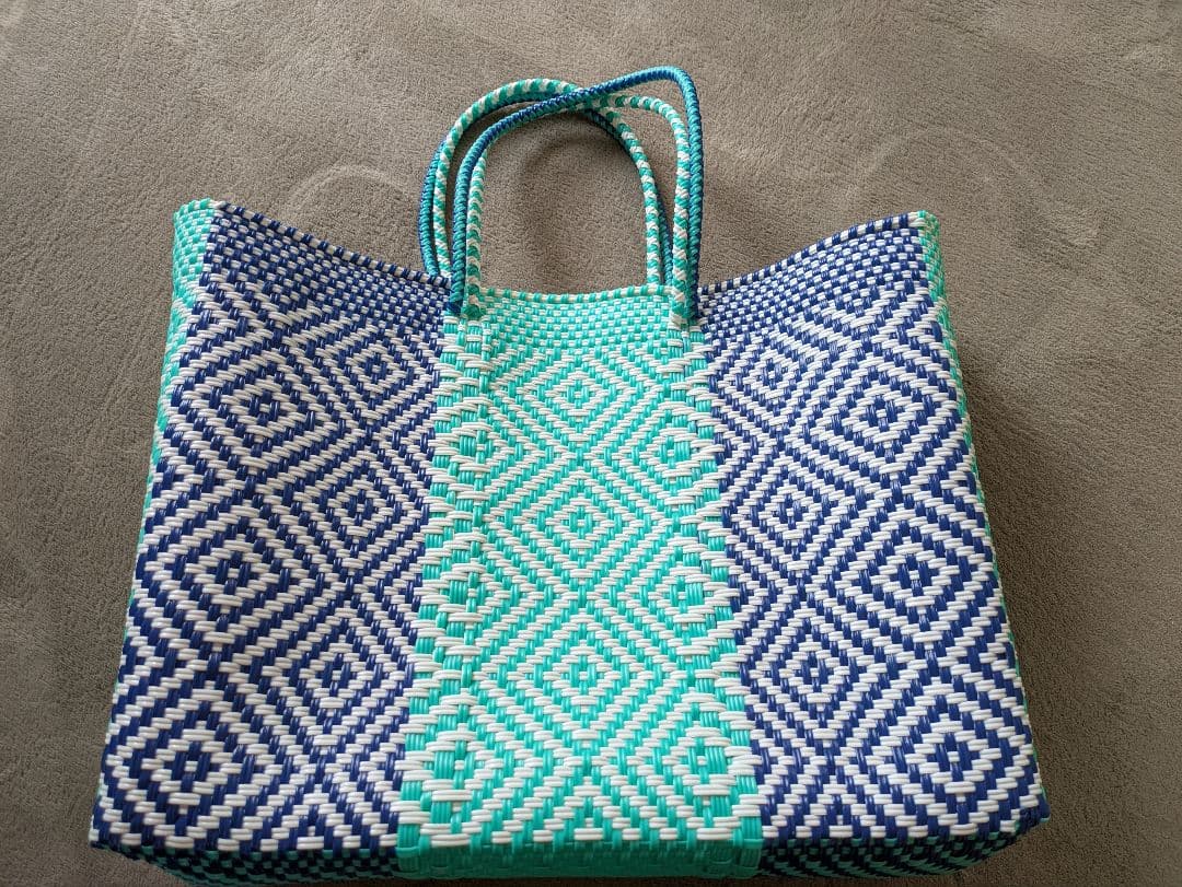 Viva la Vida 幾何学模様 メルカドバッグ