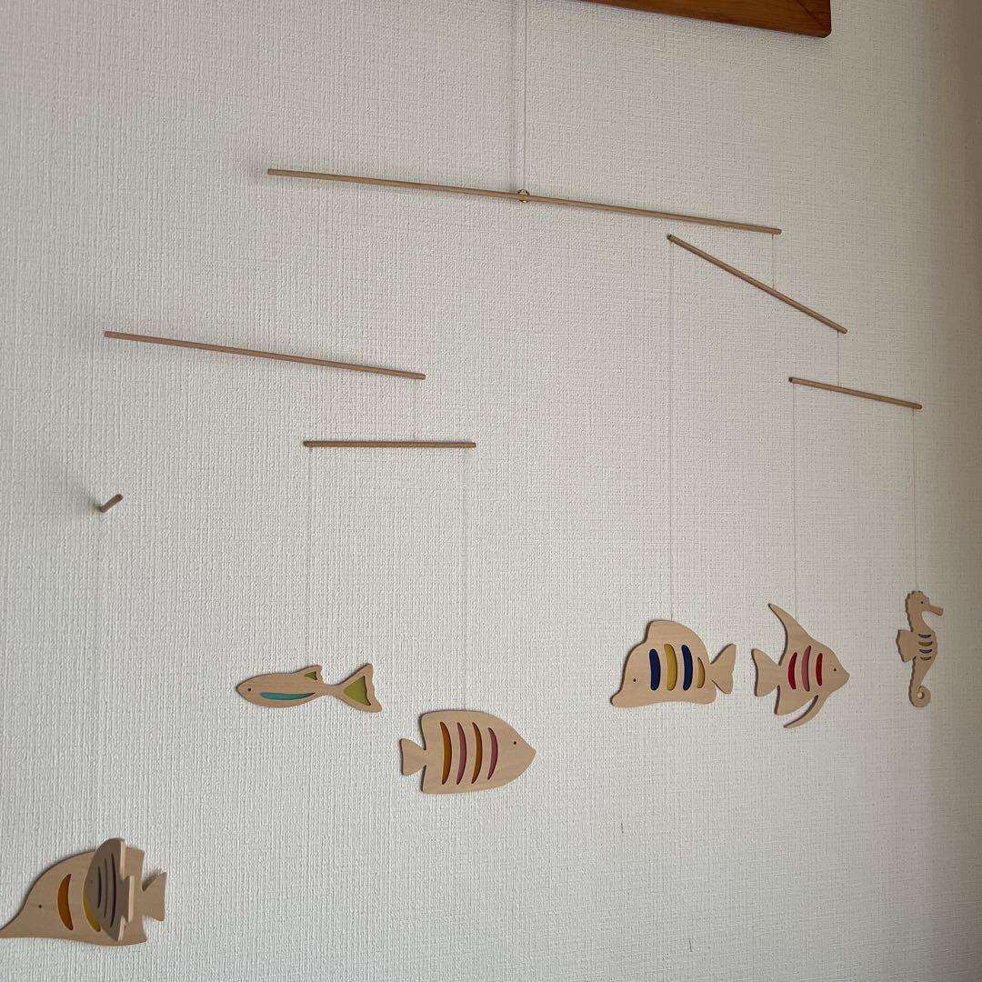 木製魚型モビール　おもちゃ美術館