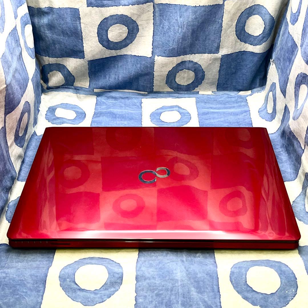 爆速SSD500G☆i5☆貴重な赤ノートパソコン♪カメラ付！第6世代！Win11