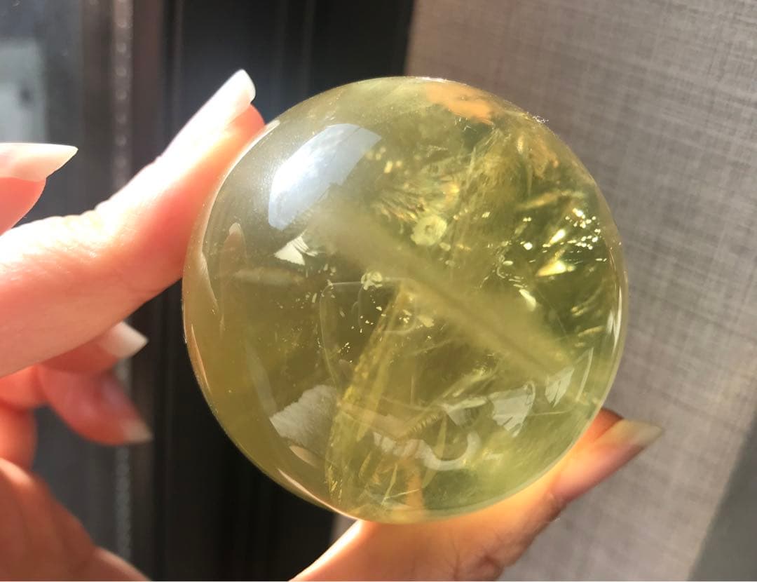 ☘️M②レア❤︎虹入り❤︎シトリンクォーツ丸玉　天然石　パワーストーン