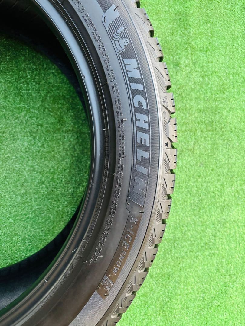 MICHELIN スタッドレス 245/45R18 22年23週目9~9.5分山