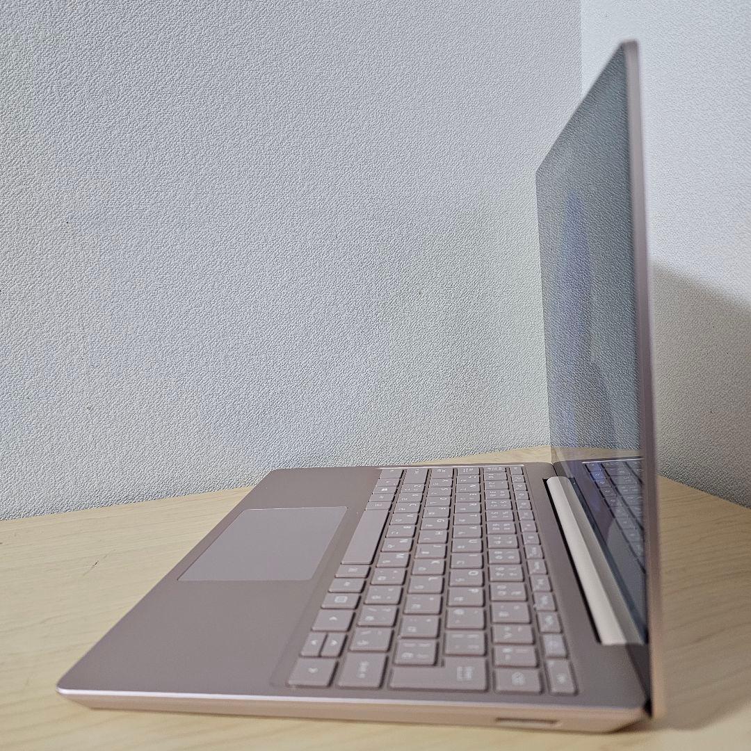 Surface Laptop Go ／10世代 Core i5