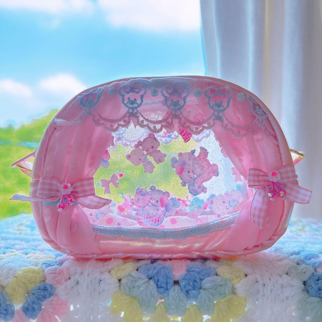 カーテン小窓のラウンドポーチS⭐︎いたずらBABYくまちゃん