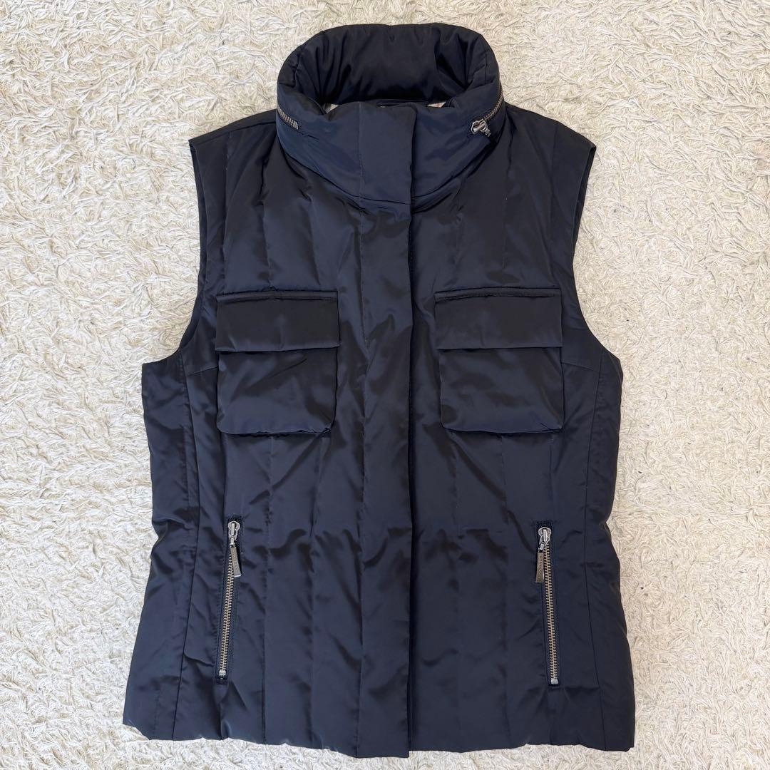 美品　バーバリーロンドン　ダウンベスト　ノバチェック　フード　ブラック　Mサイズ