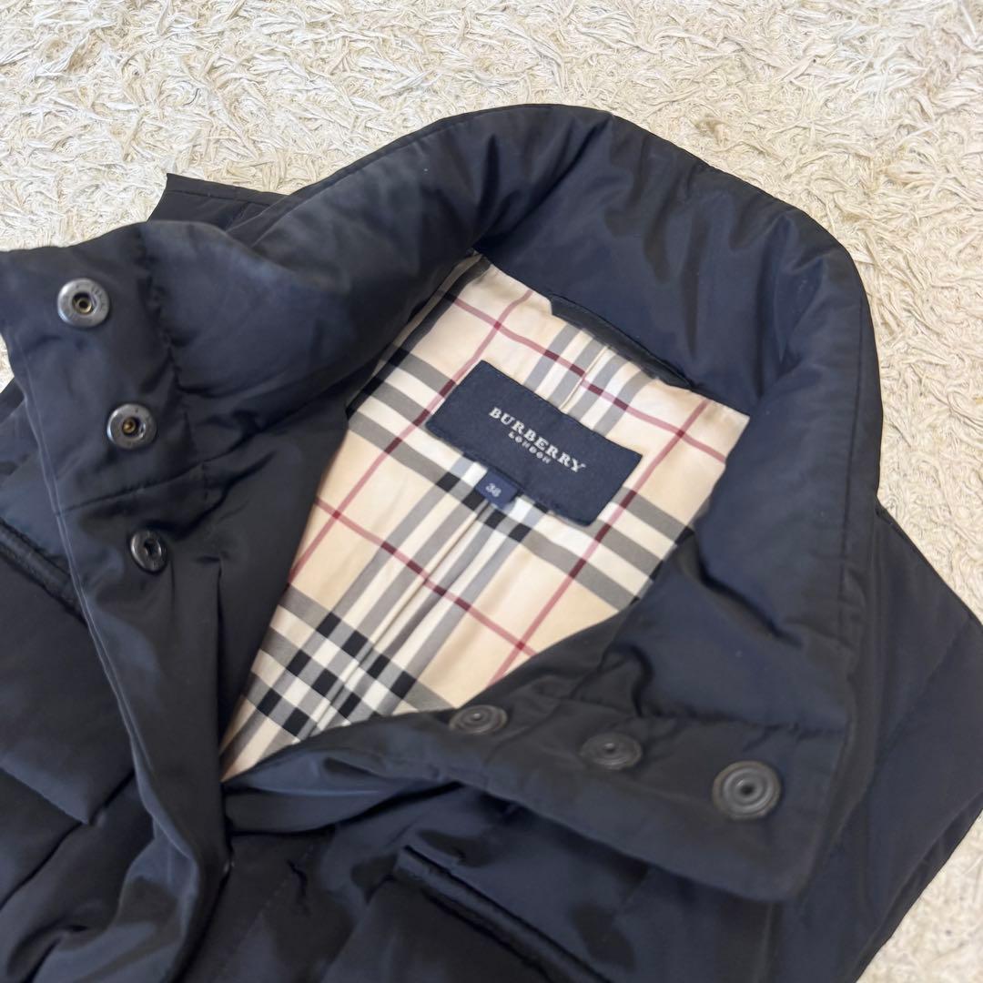 美品　バーバリーロンドン　ダウンベスト　ノバチェック　フード　ブラック　Mサイズ
