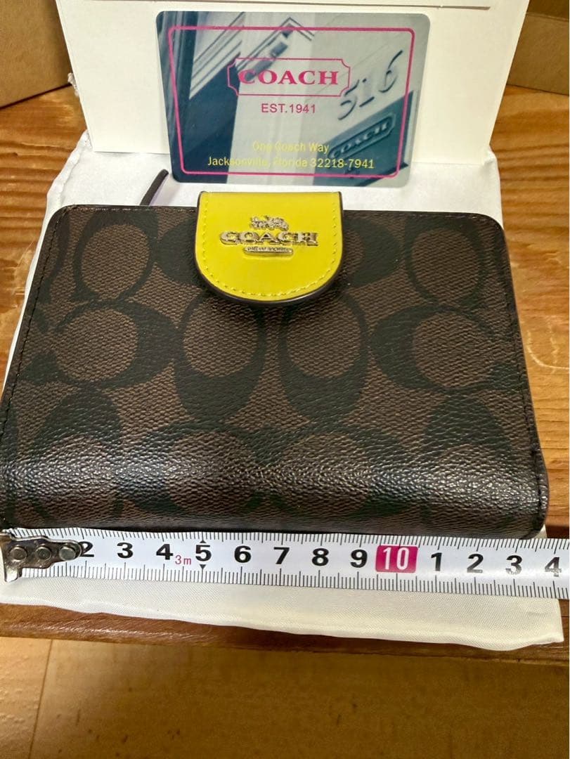 COACH 二つ折り財布 ブラウン/イエロー