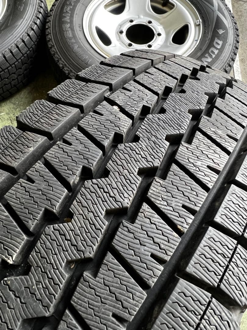 195/80R15LT 107/105L SV01 鉄ホイールセット