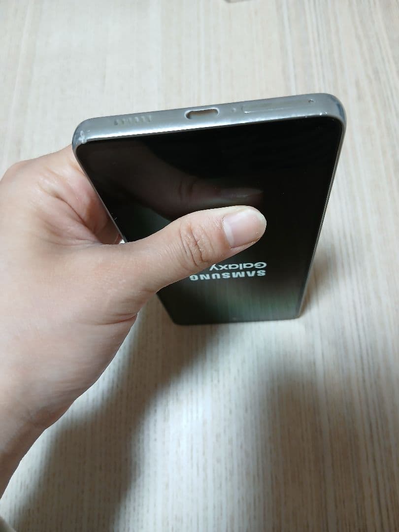 docomo Galaxy スマートフォン 本体　SC-53C