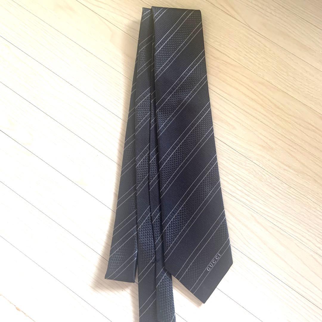 期間限定値下げ。GUCCI ネクタイ　　12/26まで