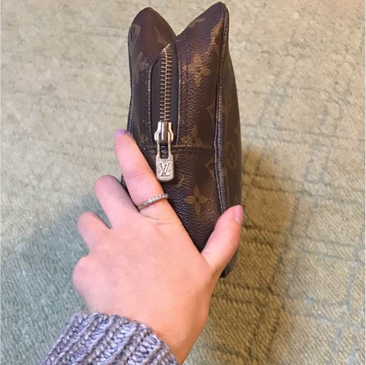 ルイヴィトン セカンドバック