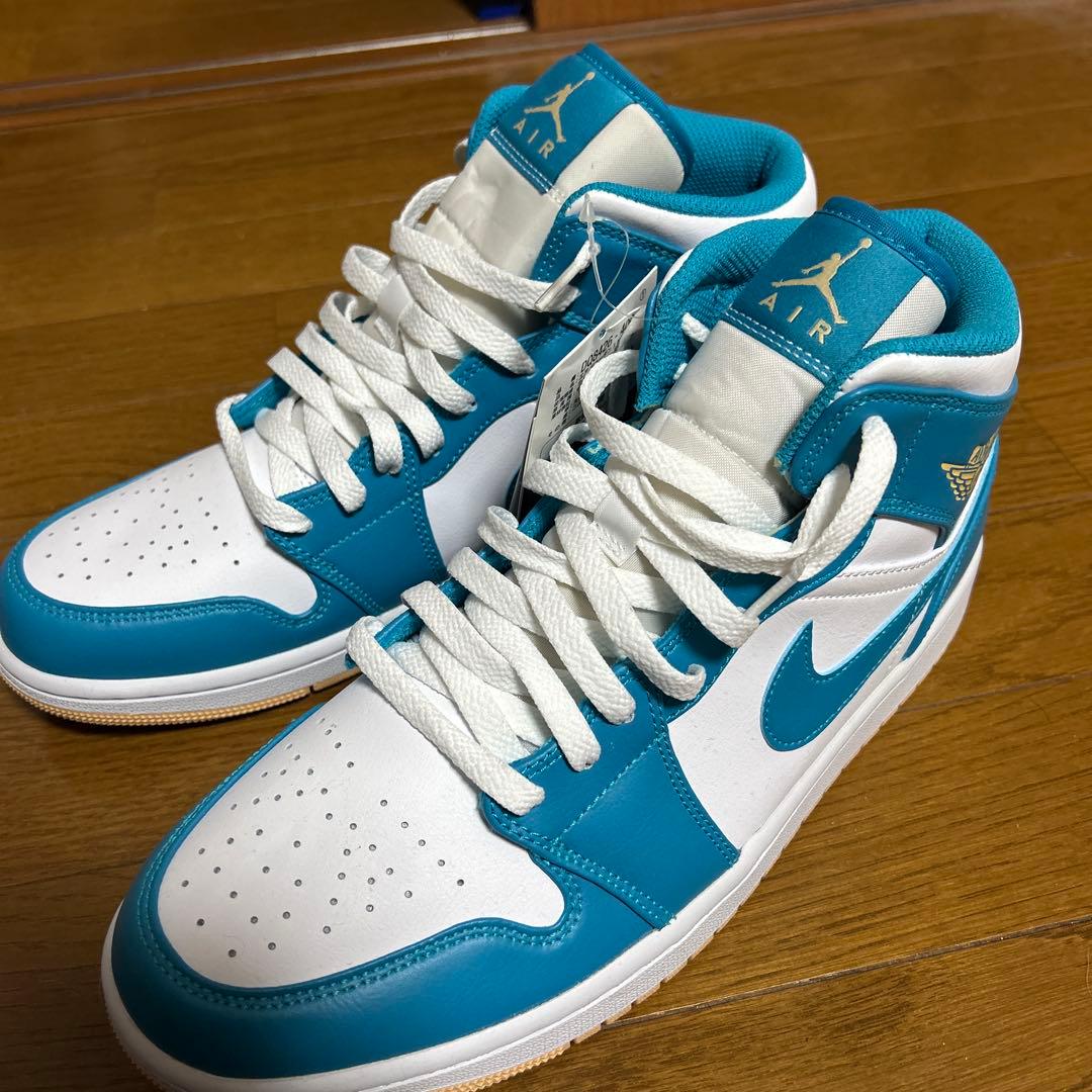 シューズ(男性用) Nike Air Jordan 1 Mid DQ8426-400